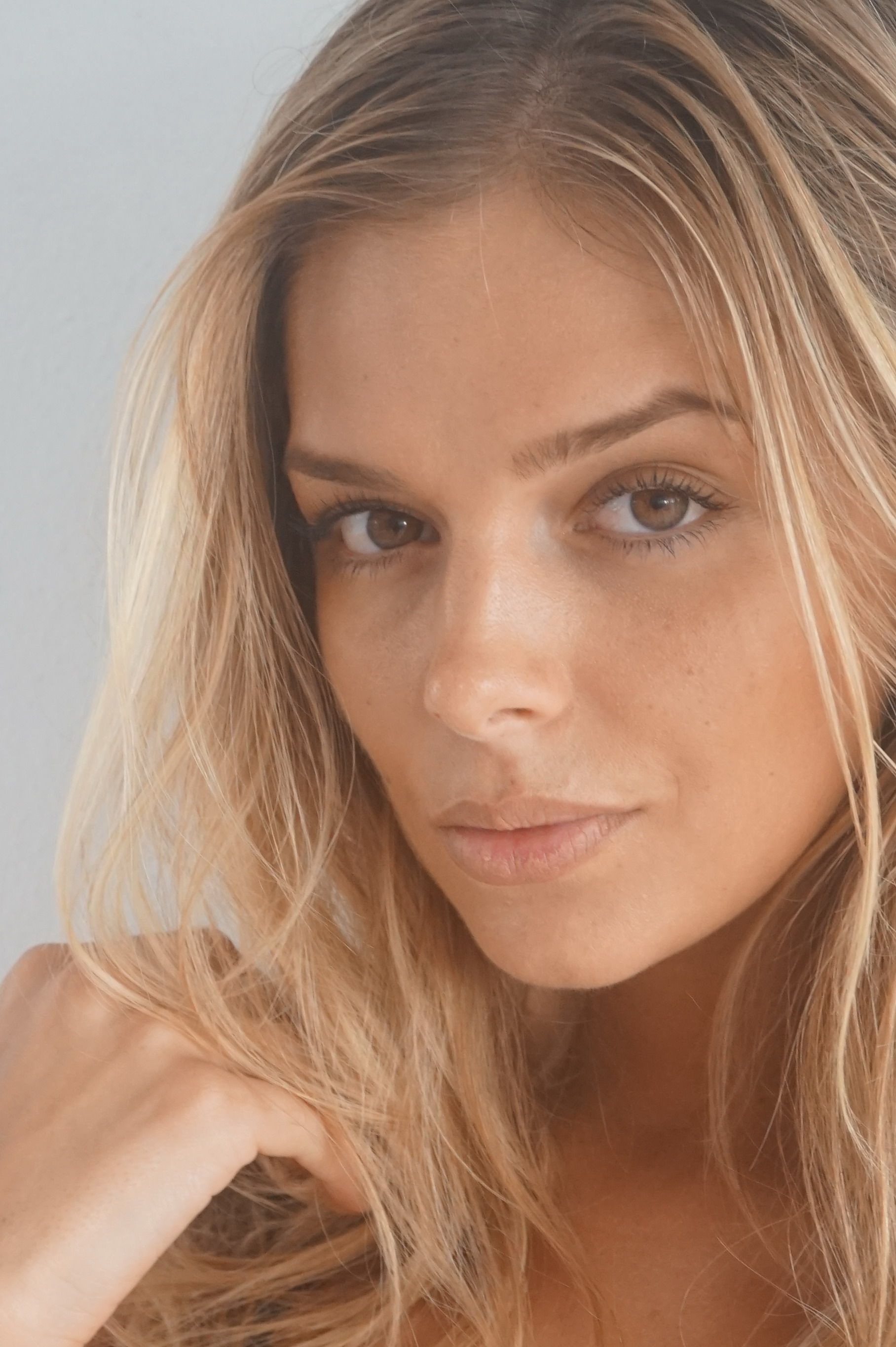 Danielle-Knudson-Nude-TheFappening-123