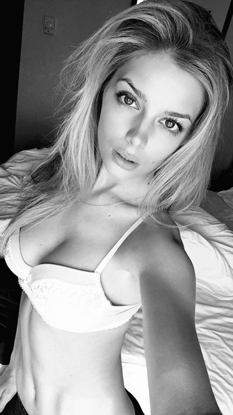 Danielle-Knudson-Nude-TheFappening-261