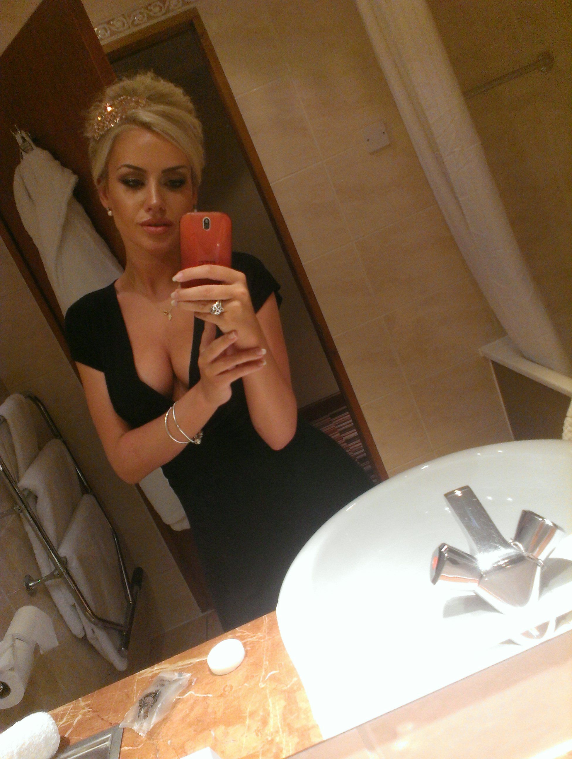 Eilidh-Scott-Nude-TheFappening-176
