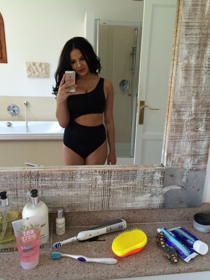 lacey banghard 146 nude thefappening pro