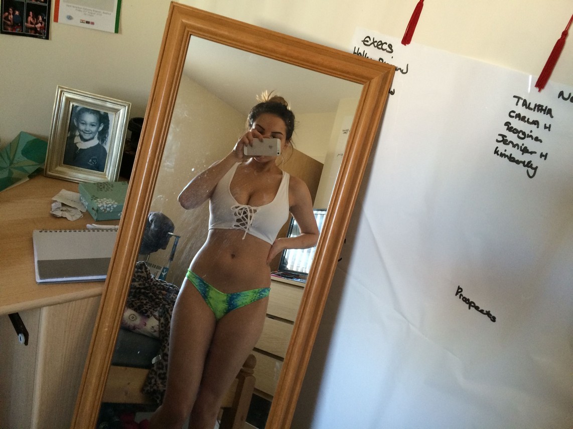 lacey banghard 583 nude thefappening pro