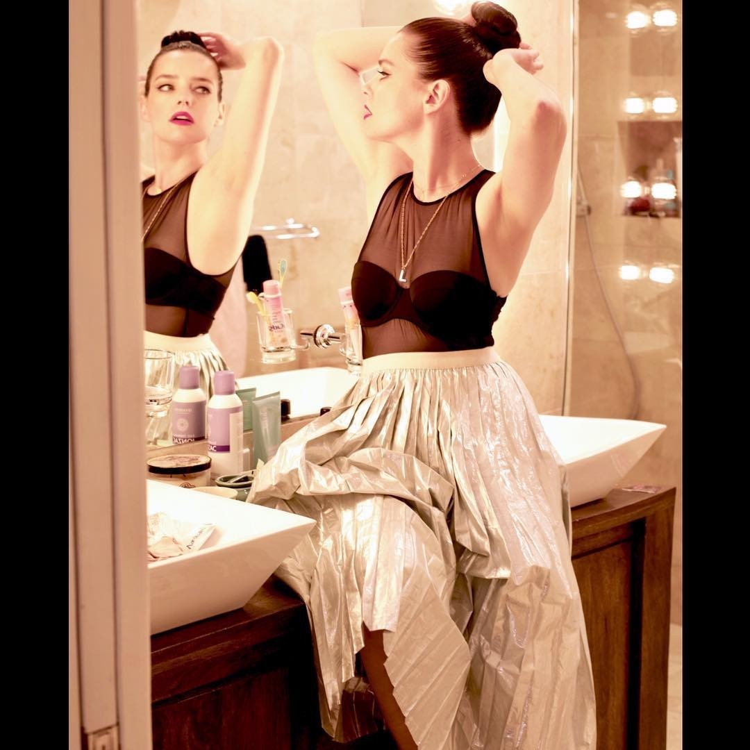 roxane mesquida sexy 52
