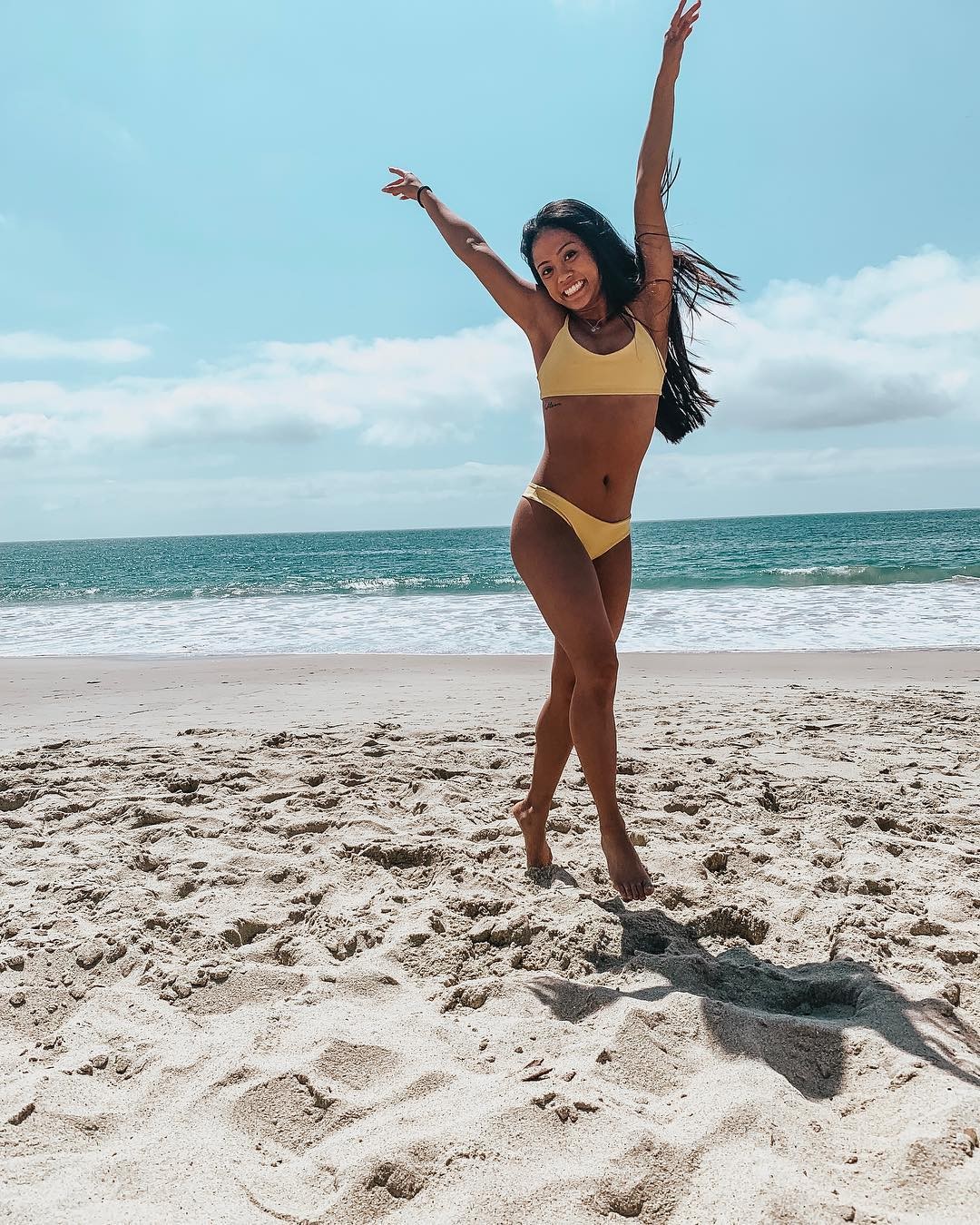 hannahlei cabanillas hot tiny bikini thefappening pro 11